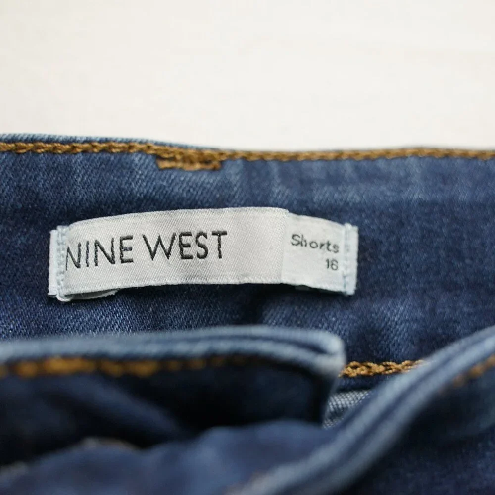 Nine West Women's Jean Shorts, Size 16